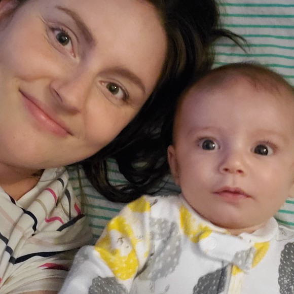 Meet your Posher, Heather - Picture 1 of 2